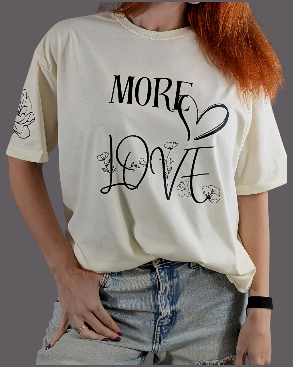 Oversized T-Shirt – “More Love”